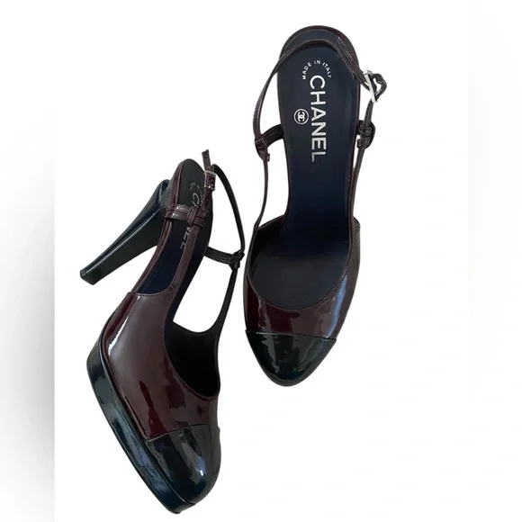 CHANEL Women's Black and Dark Brown Heels - Picture 1 of 10